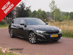 BMW 3-serie Touring - 320e | Facelift | 19 Inch | Camera | Sfeerverlichting | Cruise Control | Leer | NL-Auto |