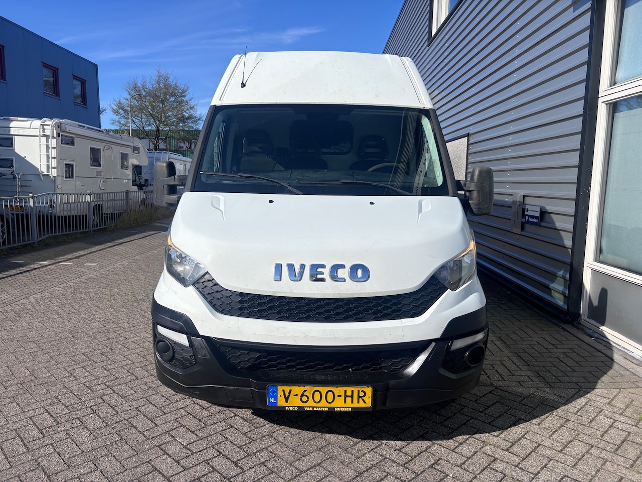 Iveco Daily - 35S15V 2.3 352 H1 Trekhaak 3500 kg! Airco L2H2