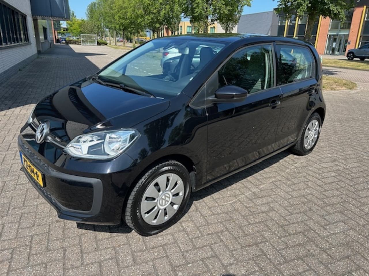 Volkswagen Up! - 1.0 BMT move up! AIRCO LED DAB NAP! - AutoWereld.nl