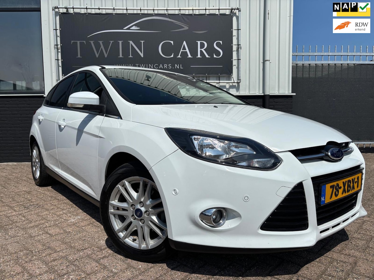 Ford Focus - 1.0 EcoBoost Lease Titanium Airco - AutoWereld.nl