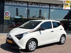 Toyota Aygo - 1.0 VVT-i X-Fun 5Drs 1e Eig Airco DAB Audio Bluettoth NL-Auto NAP Dealeronderhouden