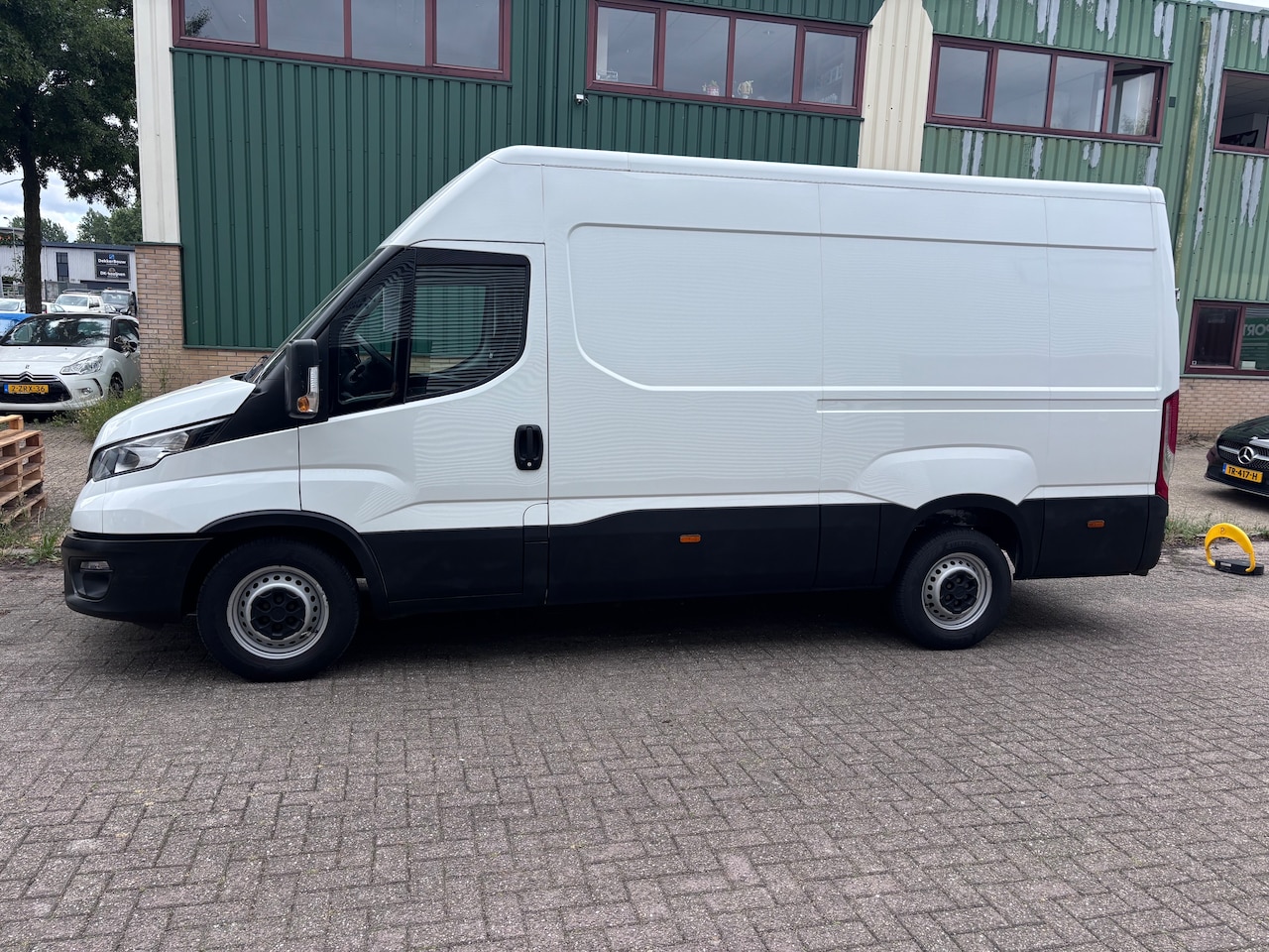 Iveco Daily - 35S16V 2.3 352L H2 L1H1 AHG 3500 kg