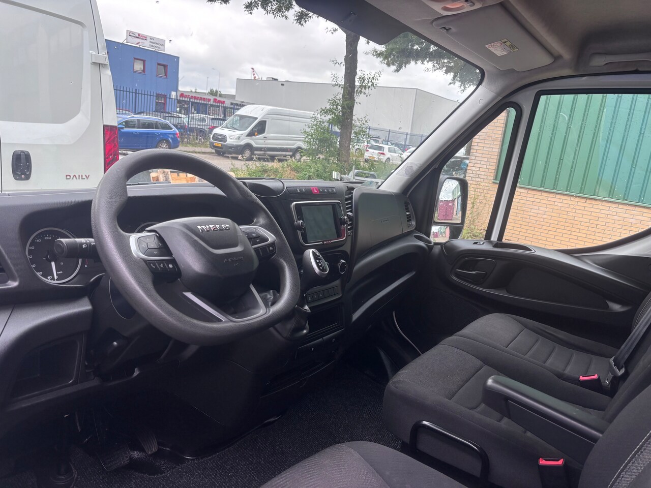 Iveco Daily - 35S16V 2.3 352L H2 L1H1 AHG 3500 kg