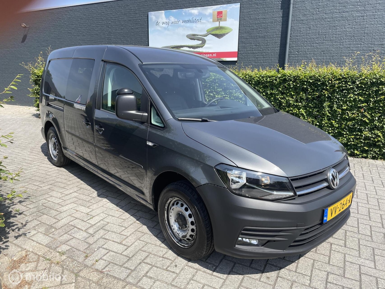 Volkswagen Caddy Maxi - Automaat 2.0 Highline - AutoWereld.nl