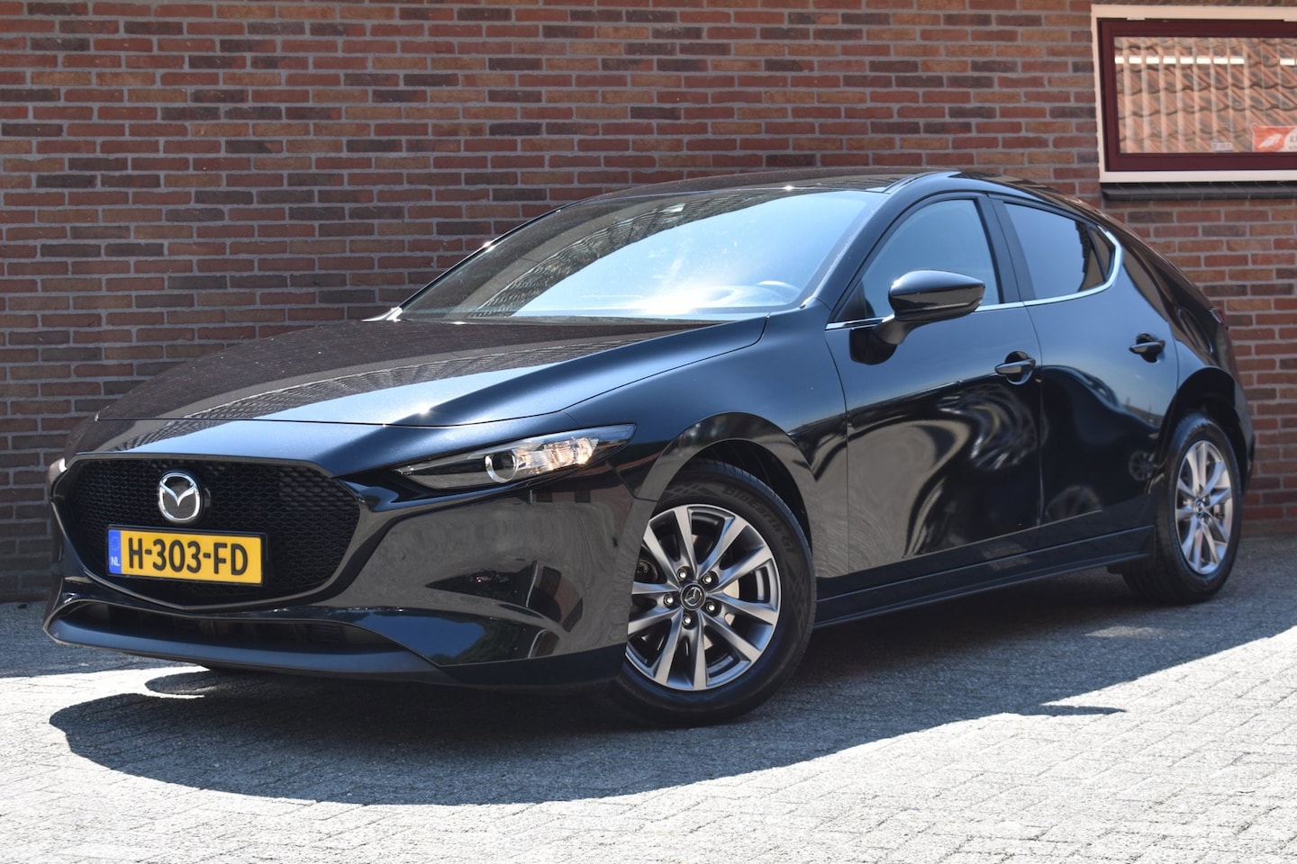Mazda 3 - 2.0 e-SkyActiv-G M Hybrid 122 '20 Navi Airco Inruil mogelijk - AutoWereld.nl