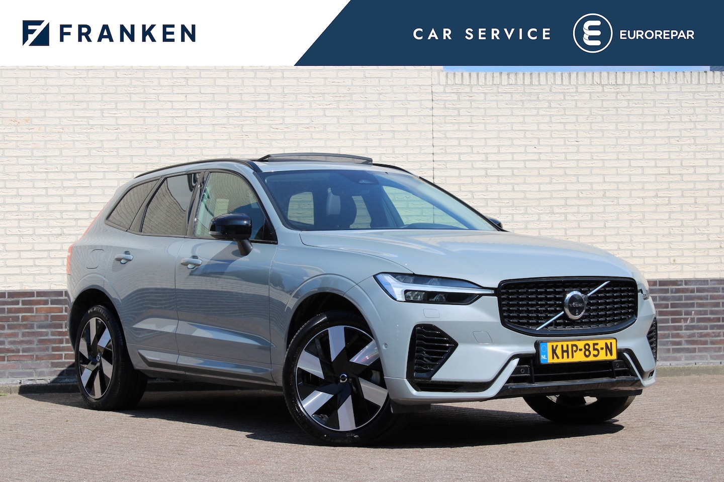 Volvo XC60 - 2.0 T8 Plug-in hybrid AWD Ultra Dark | Head-Up | Panoramadak | Leder | H&K | BLIS - AutoWereld.nl