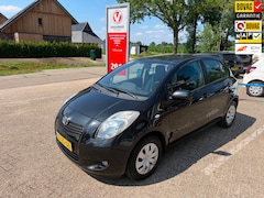 Toyota Yaris - 1.3 VVTi Sol