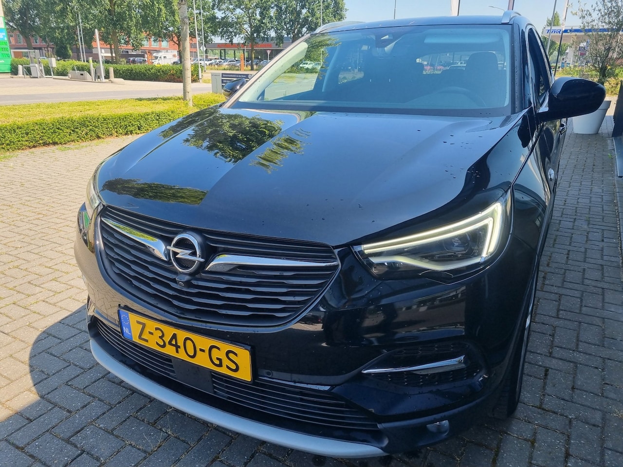 Opel Grandland X - 1.6 Turbo Hybrid4 Ultimate Sportleder Navi Camera - AutoWereld.nl