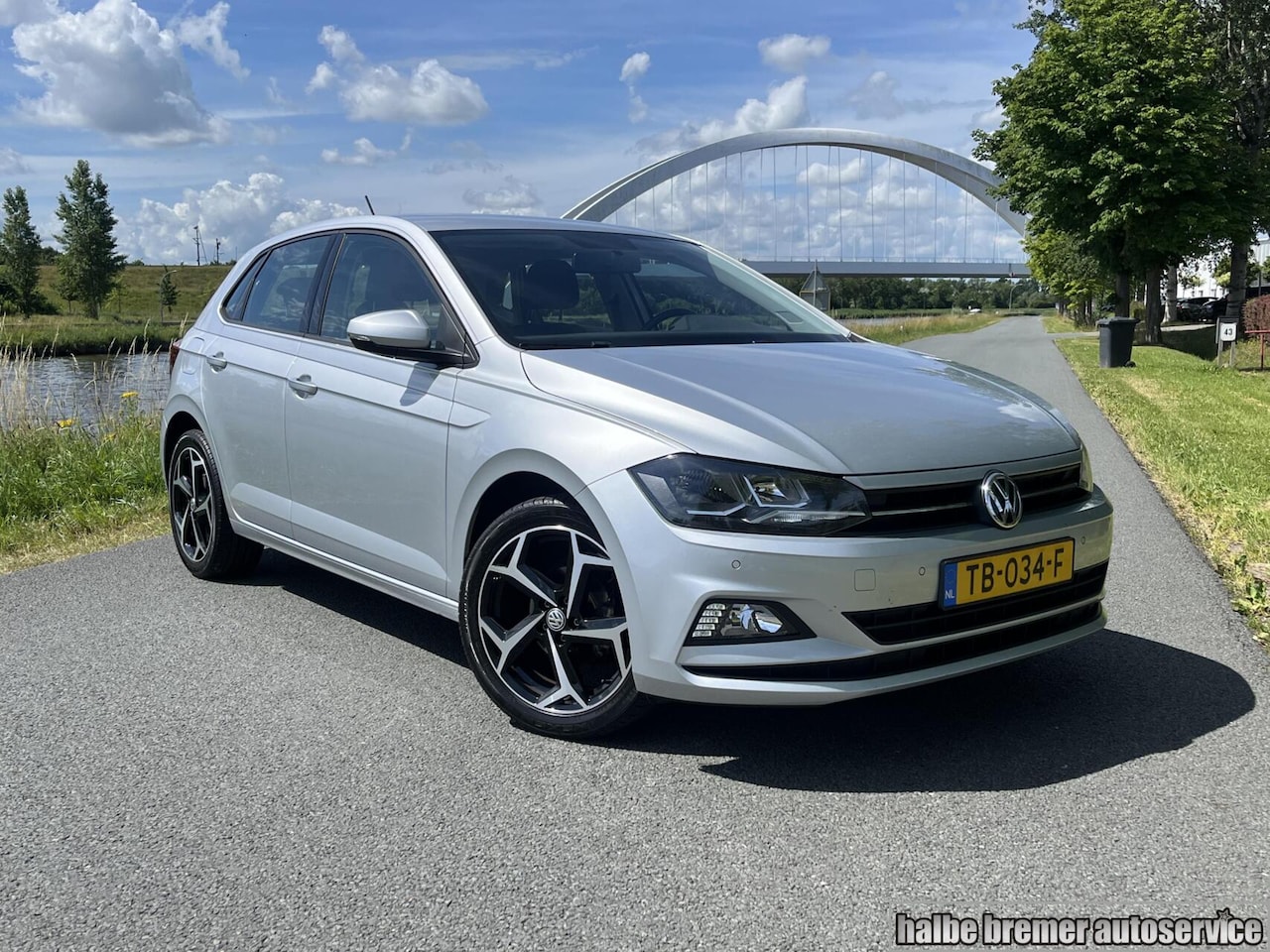 Volkswagen Polo - 1.0 TSI Comfortline Business|Carplay|ACC|PDC - AutoWereld.nl