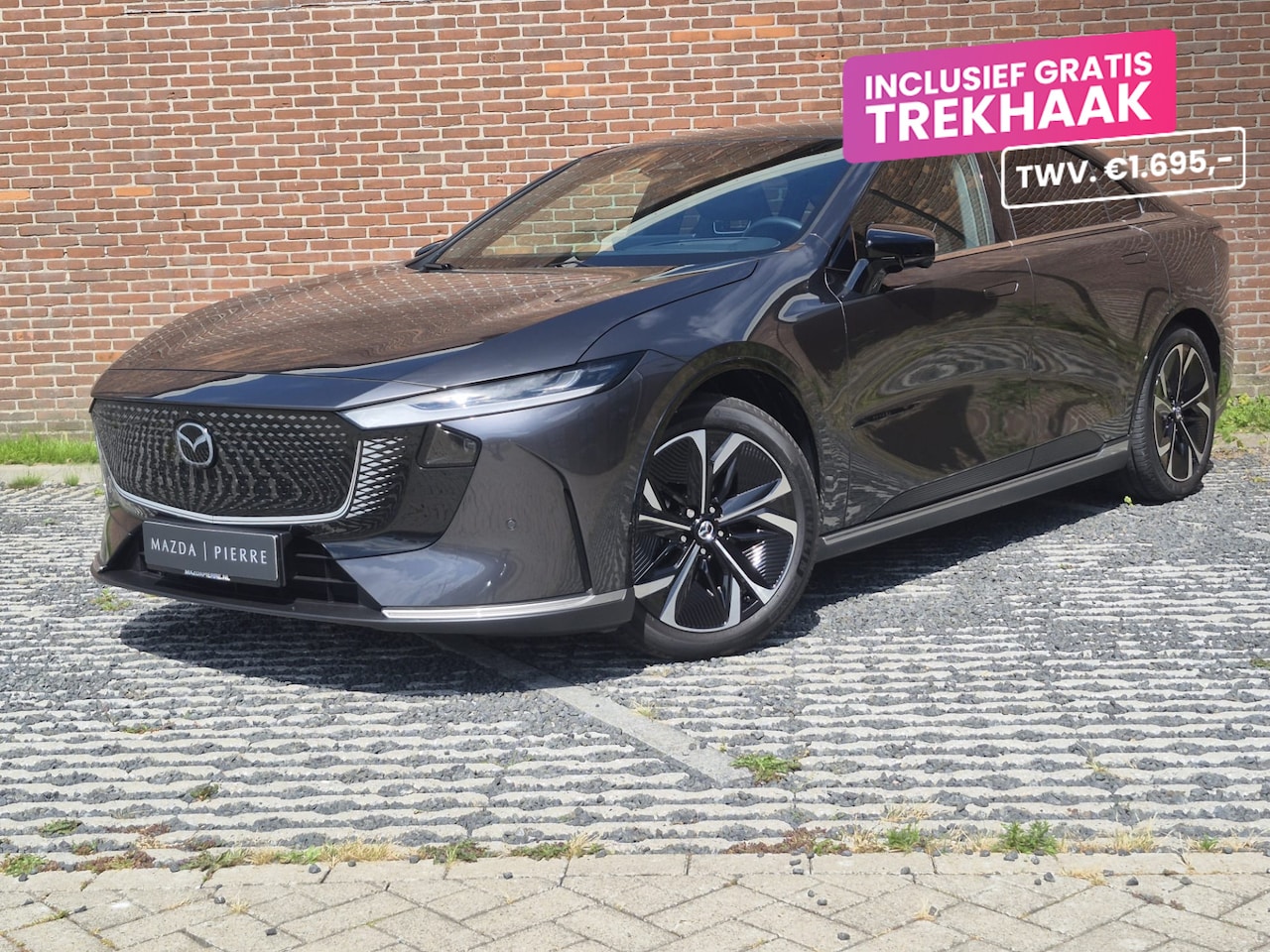 Mazda 6e - Takumi Business Edition 68.8 kWh | ZWART LEDER | NAVI | PANO | 360 CAMERA | GRATIS TREKHAA - AutoWereld.nl