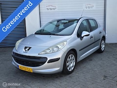 Peugeot 207 - 1.4-16V XR Airco 114DKM
