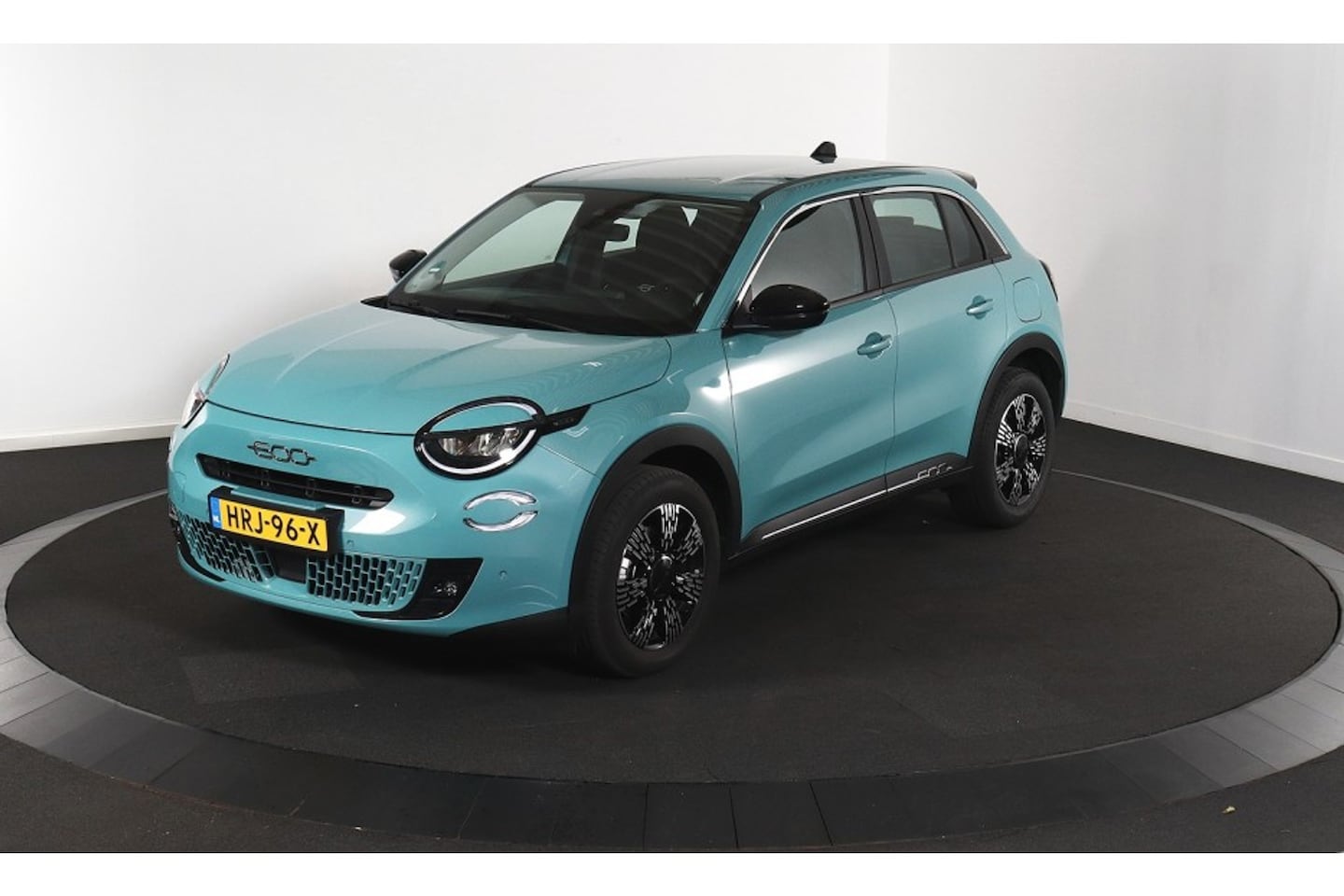Fiat 600 - 1.2 Hybrid Urban FULL OPTIONS!! - AutoWereld.nl