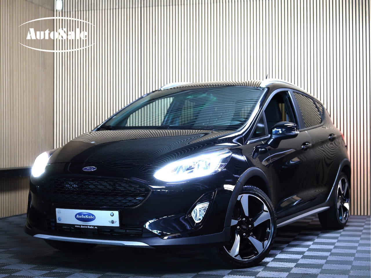 Ford Fiesta - 1.0 EcoBoost Titanium X AUTOM B&O NAVI CLIMA PDC LANE STOEL+STUUR VW "20 - AutoWereld.nl