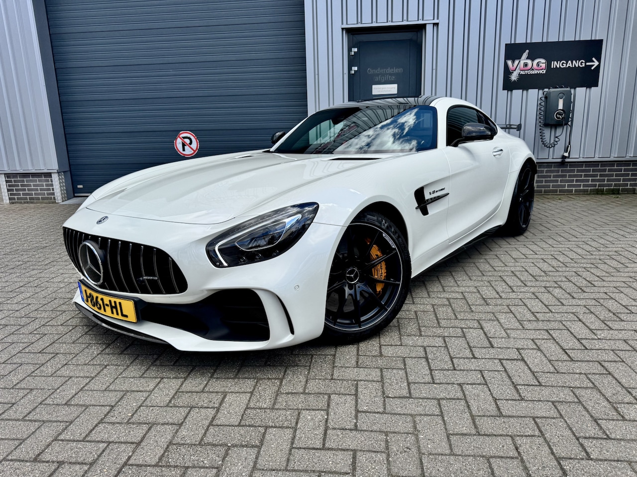 Mercedes-Benz AMG GT - 4.0 R Full Carbon Keramisch - AutoWereld.nl