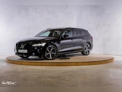 Volvo V60 - 2.0 T8 Plug-in hybrid AWD Ultimate Dark Long range | Panorama dak | Adaptieve cruise | Bli