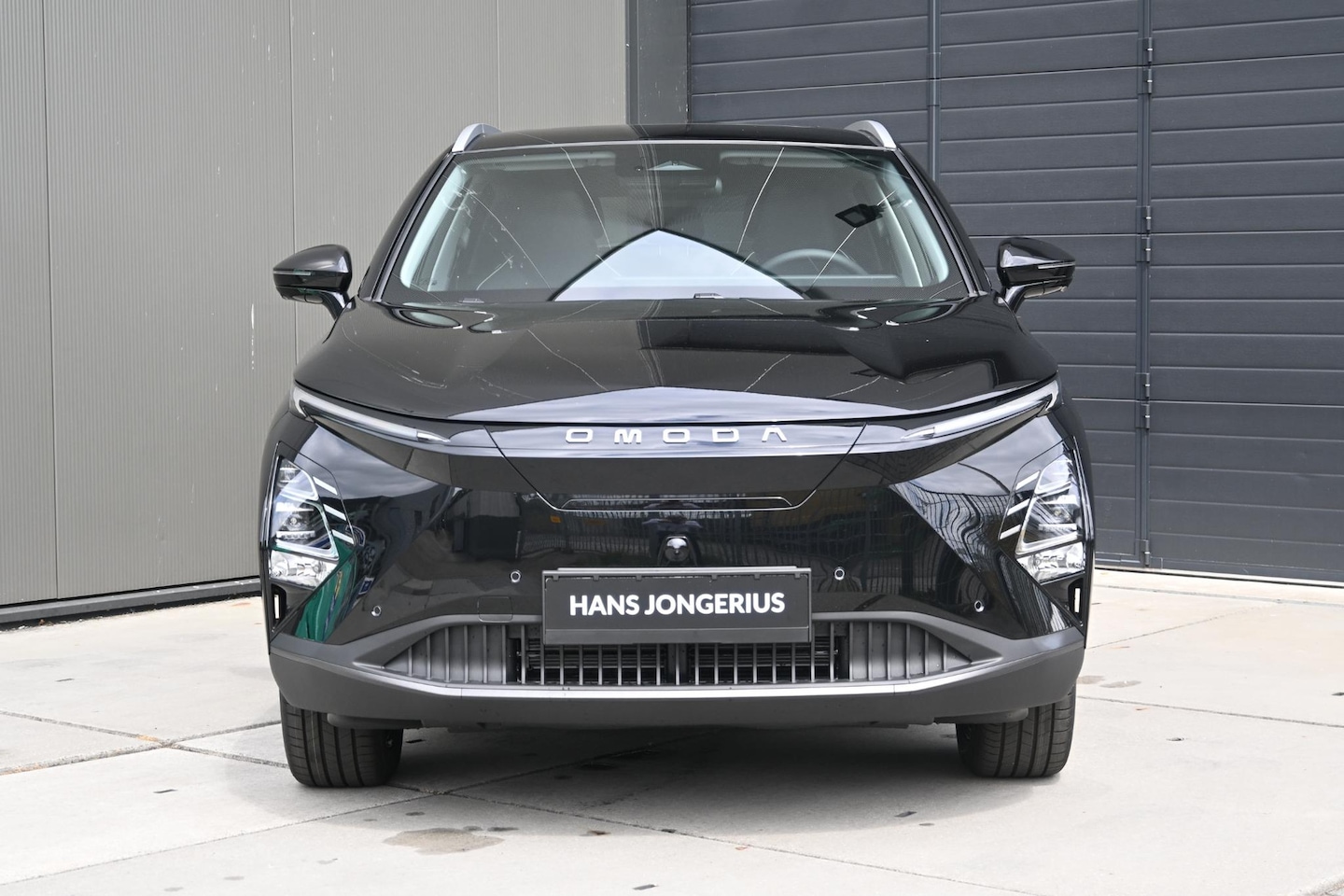 Omoda 5 - EV Premium 61 kWh | SCHUIF/KANTELDAK | 360 CAMERA | STUUR/STOELVERWARMING | APPLECARPLAY/A - AutoWereld.nl