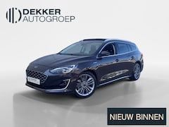 Ford Focus Wagon - 1.0 EcoBoost 125 pk Vignale Panoramadak - Design Pack - Winter Pack - Lederen bekleding
