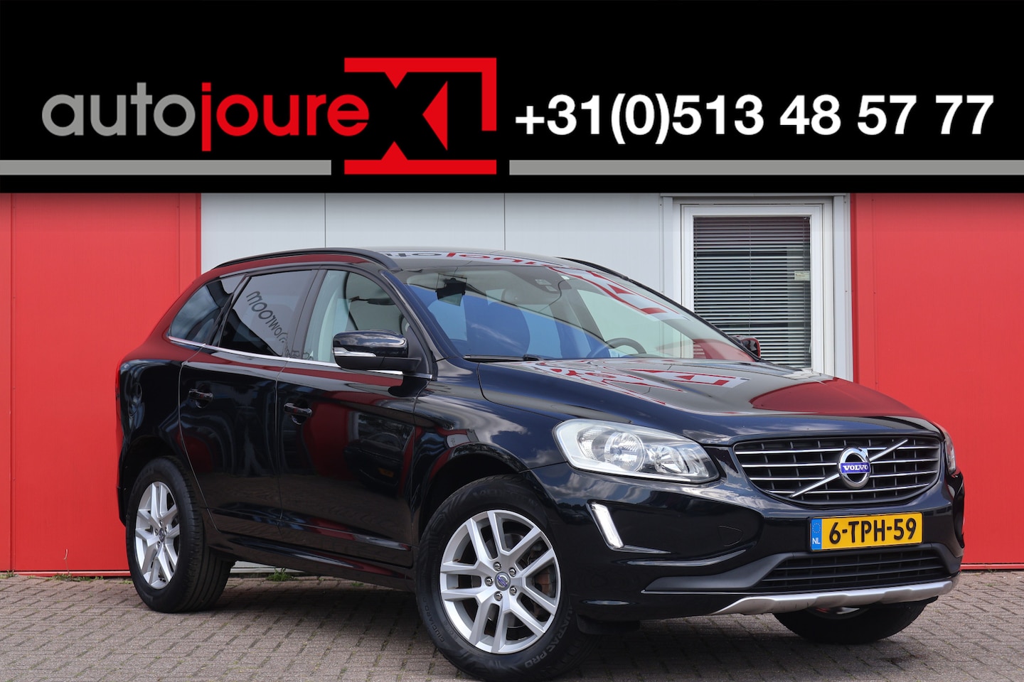 Volvo XC60 - 2.0 T5 FWD Momentum 2.0 T5 FWD Momentum - AutoWereld.nl
