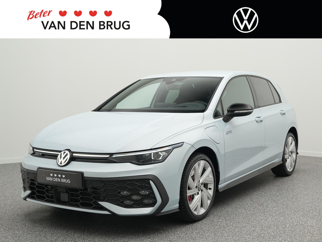 Volkswagen Golf - 1.5 eHybrid GTE 272 PK DSG | LED matrix IQ | Trekhaak | Stuur- & Stoelverwarming | Navigat - AutoWereld.nl