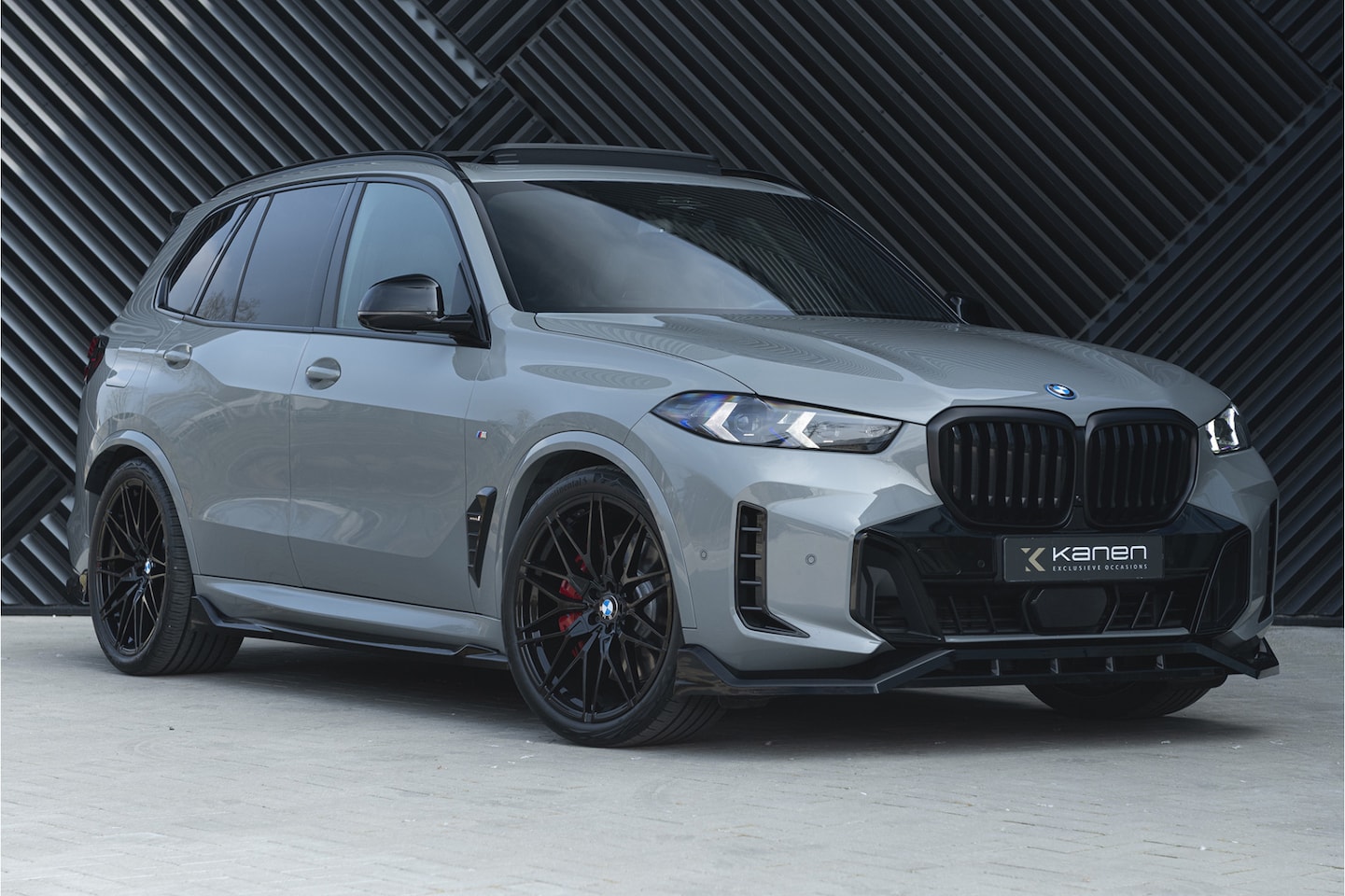 BMW X5 - xDrive50e LCI M-sport Pro ACC Pano Massage Achterasb. Kristal Stoelvent Head Up 360 Harman - AutoWereld.nl