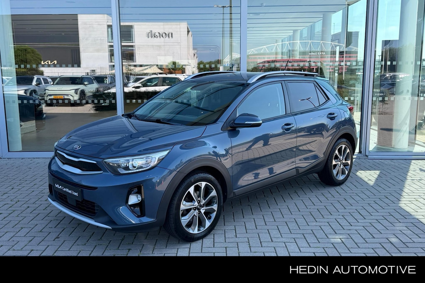 Kia Stonic - 1.0 T-GDi DynamicLine 120PK | Trekhaak | Navigatie | Camera | Climate control | Cruise con - AutoWereld.nl