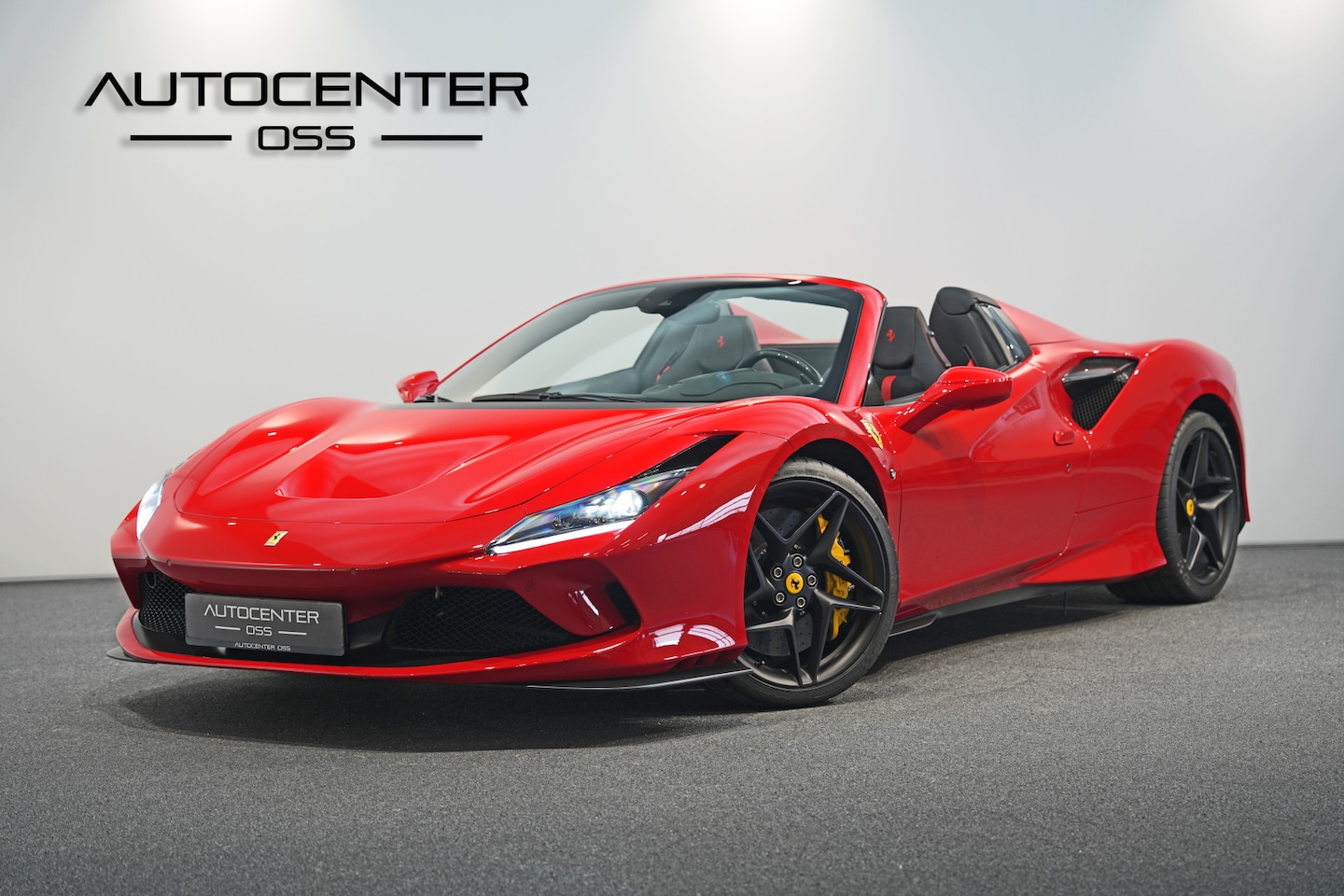 Ferrari F8 Spider - 3.9 V8 HELE | NL Auto | 1e eig. | Lift | Carbon | Garantie tot 03-2028! - AutoWereld.nl
