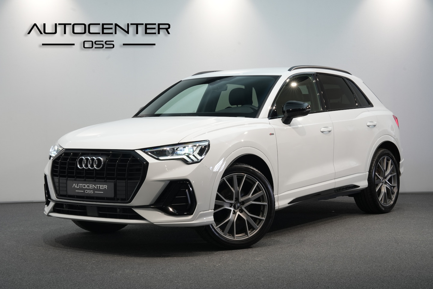 Audi Q3 - 35 TFSI S LINE ✅ TREKHAAK ✅ ADAP.CRUISE ✅ DIG.DASH ✅ CAMERA ✅ NAVI ✅ 1.EIG - AutoWereld.nl