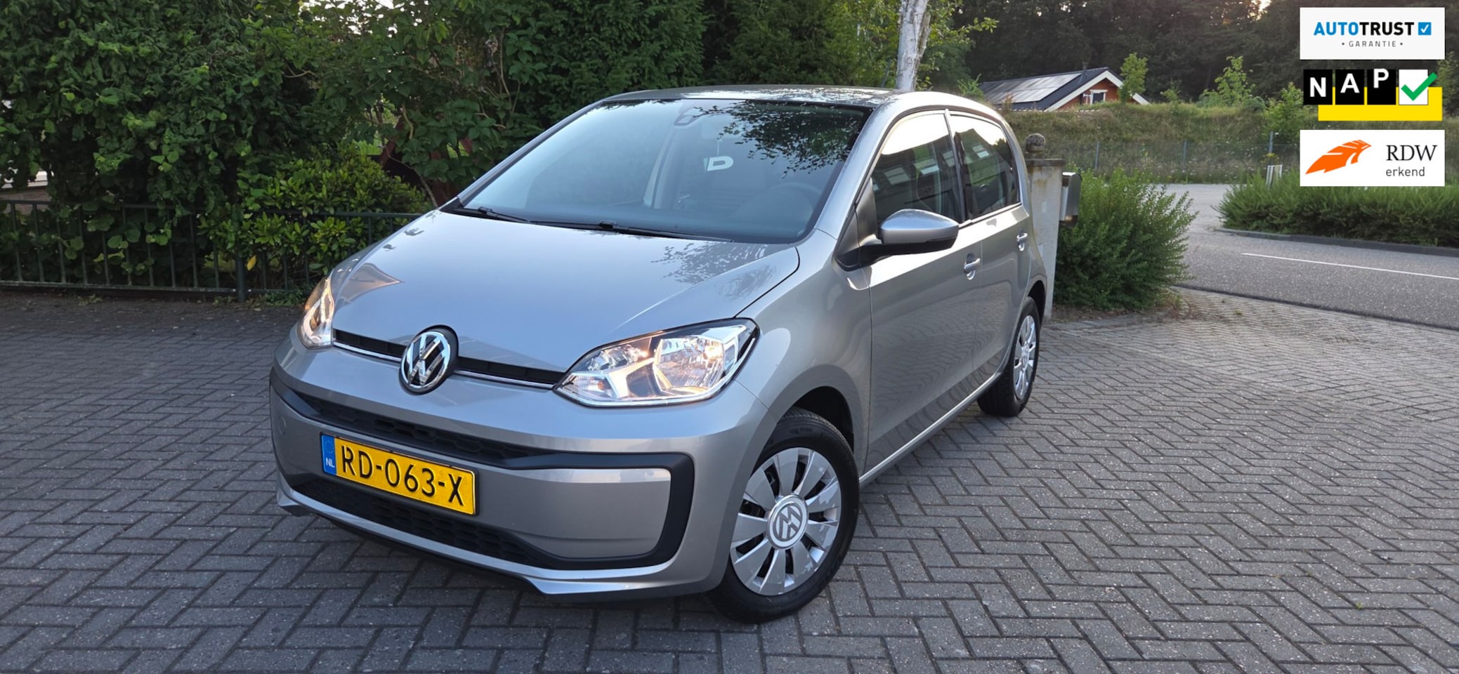 Volkswagen Up! - 1.0 BMT move up! 1.0 BMT move up! - AutoWereld.nl