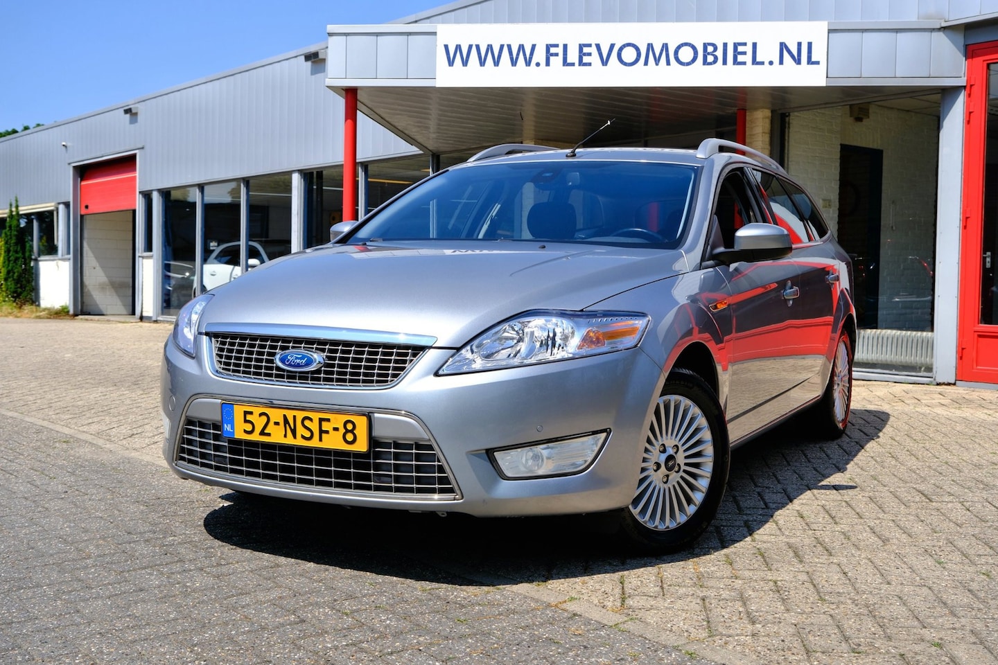 Ford Mondeo Wagon - 2.0-16V Limited *67.000km!* Navi|Clima|PDC|LMV|Afn Trekhaak - AutoWereld.nl