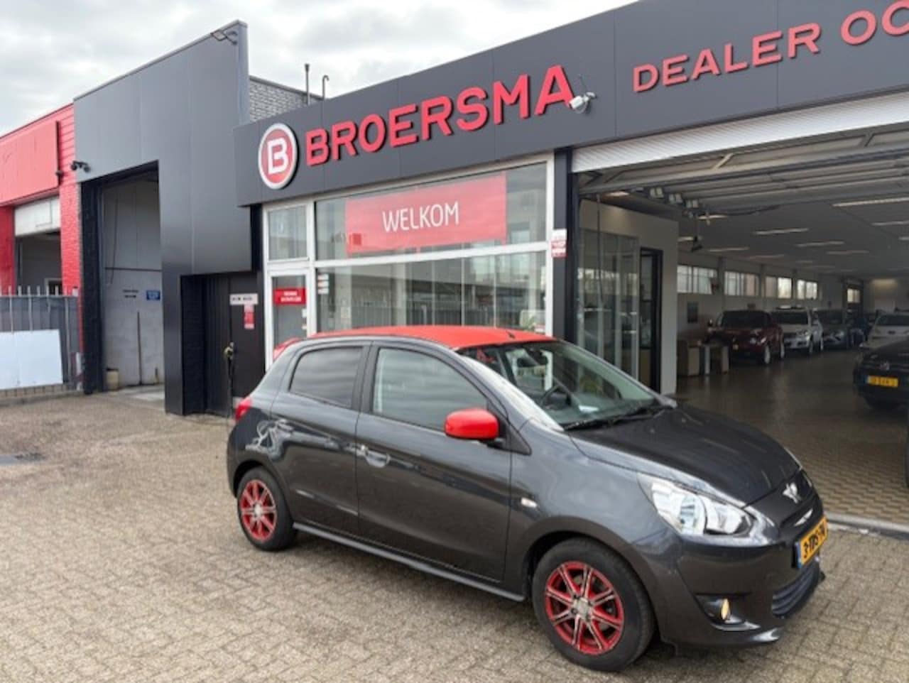 Mitsubishi Space Star - 1.0 Intense 3 EIGENAAR  *  DE ALERONDERHOUDEN* NIEUWE APK * - AutoWereld.nl