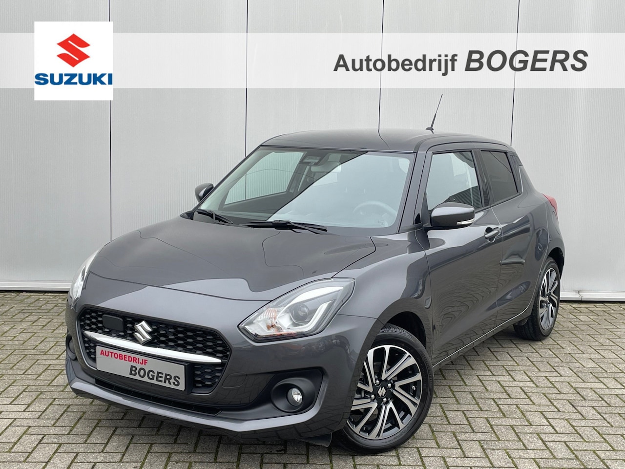 Suzuki Swift - 1.2 Style Smart Hybrid Navigatie, Climate Control, Adaptive Cruise Control, 16"Lm, Keyless - AutoWereld.nl