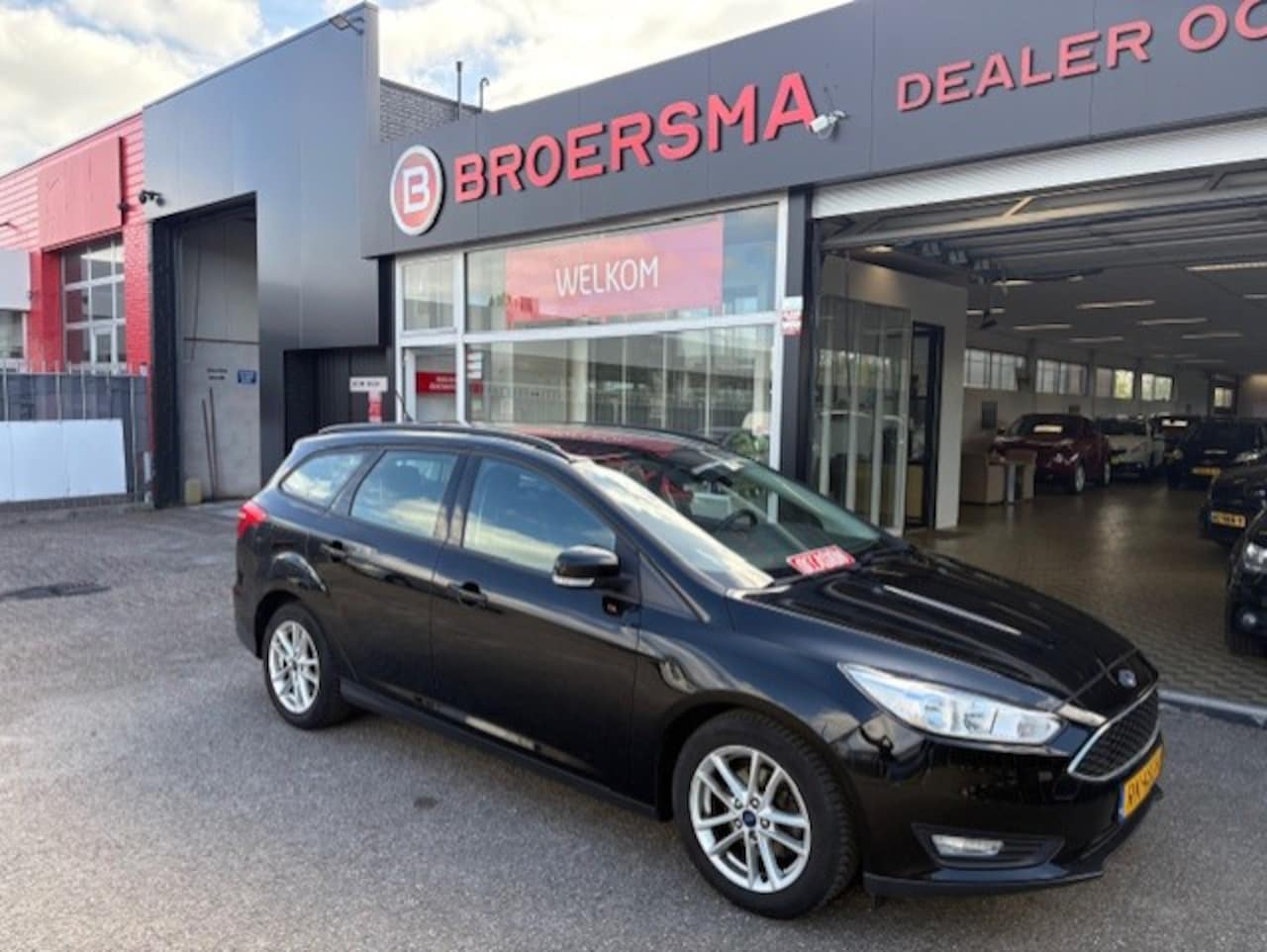 Ford Focus Wagon - 1.0 Lease Edition 1 EIGENAAR * NAVI * CLIMATE * NW APK * - AutoWereld.nl
