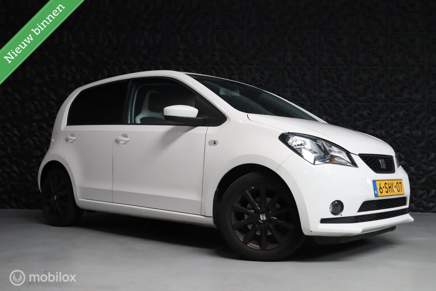 SEAT Mii - 1.0 Chill Out | Nav | BT | Airco | ESP - AutoWereld.nl