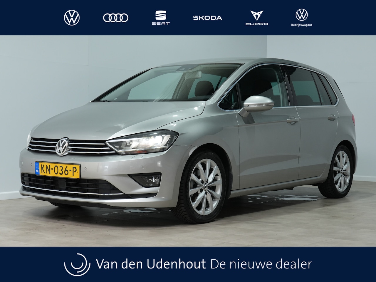 Volkswagen Golf Sportsvan - 1.4 150 pk DSG TSI Business Edition Connected Trekhaak - AutoWereld.nl