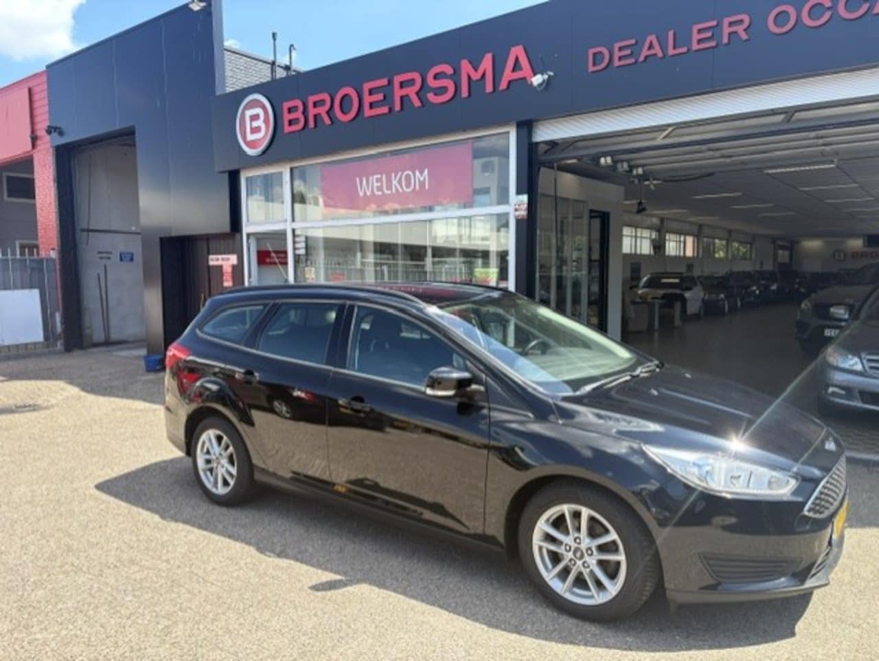 Ford Focus Wagon - 1.0 Trend 1 EIGENAAR *NAP * NAVI * NW APK * - AutoWereld.nl