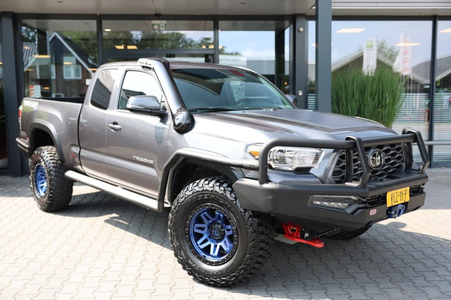 Toyota HiLux - TACOMA 3.5 V6 TRD 4WD VAN - AutoWereld.nl
