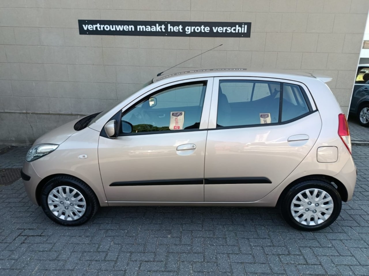 Hyundai i10 - 1.1 DYNAMIC COOL AUTOMAAT!! - AutoWereld.nl