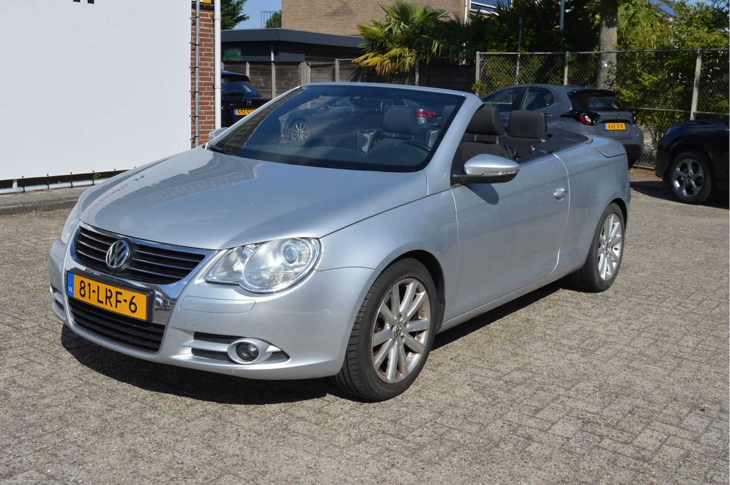 Volkswagen Eos - 2.0 TSI Highline / NL-Auto / Clima / Automaat / Sportstoelen - AutoWereld.nl