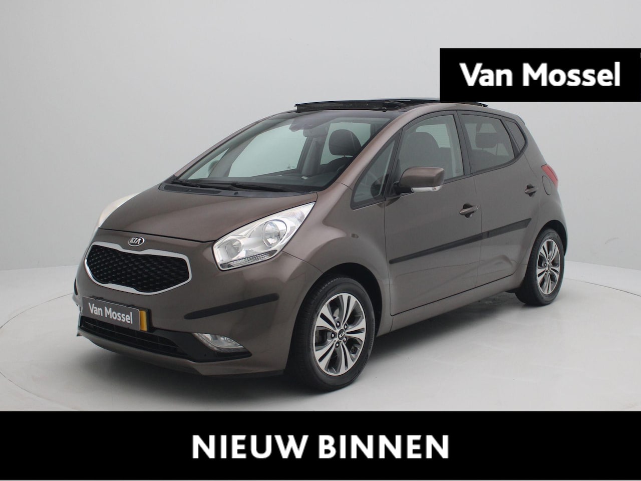 Kia Venga - 1.4 CVVT ExecutiveLine 1.4 CVVT ExecutiveLine - AutoWereld.nl