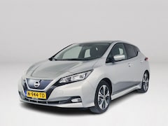 Nissan LEAF - Tekna 40 kWh | 360° camera | Stoelverwarming | Keyless | Extra getint glas
