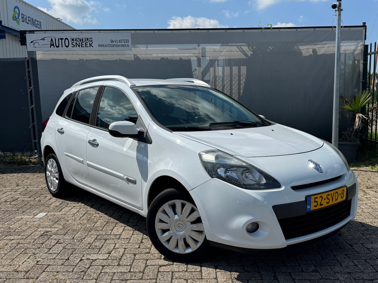 Renault Clio Estate - 1.2-16V Authentique -NWE APK-Airco-NAVI - AutoWereld.nl