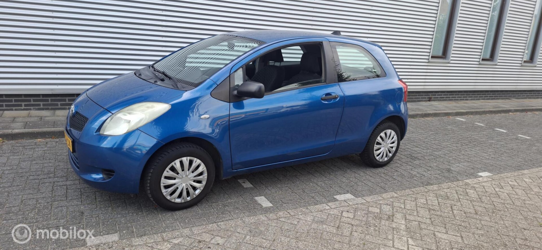 Toyota Yaris - 1.0 VVT-i 1.0 VVTi - AutoWereld.nl