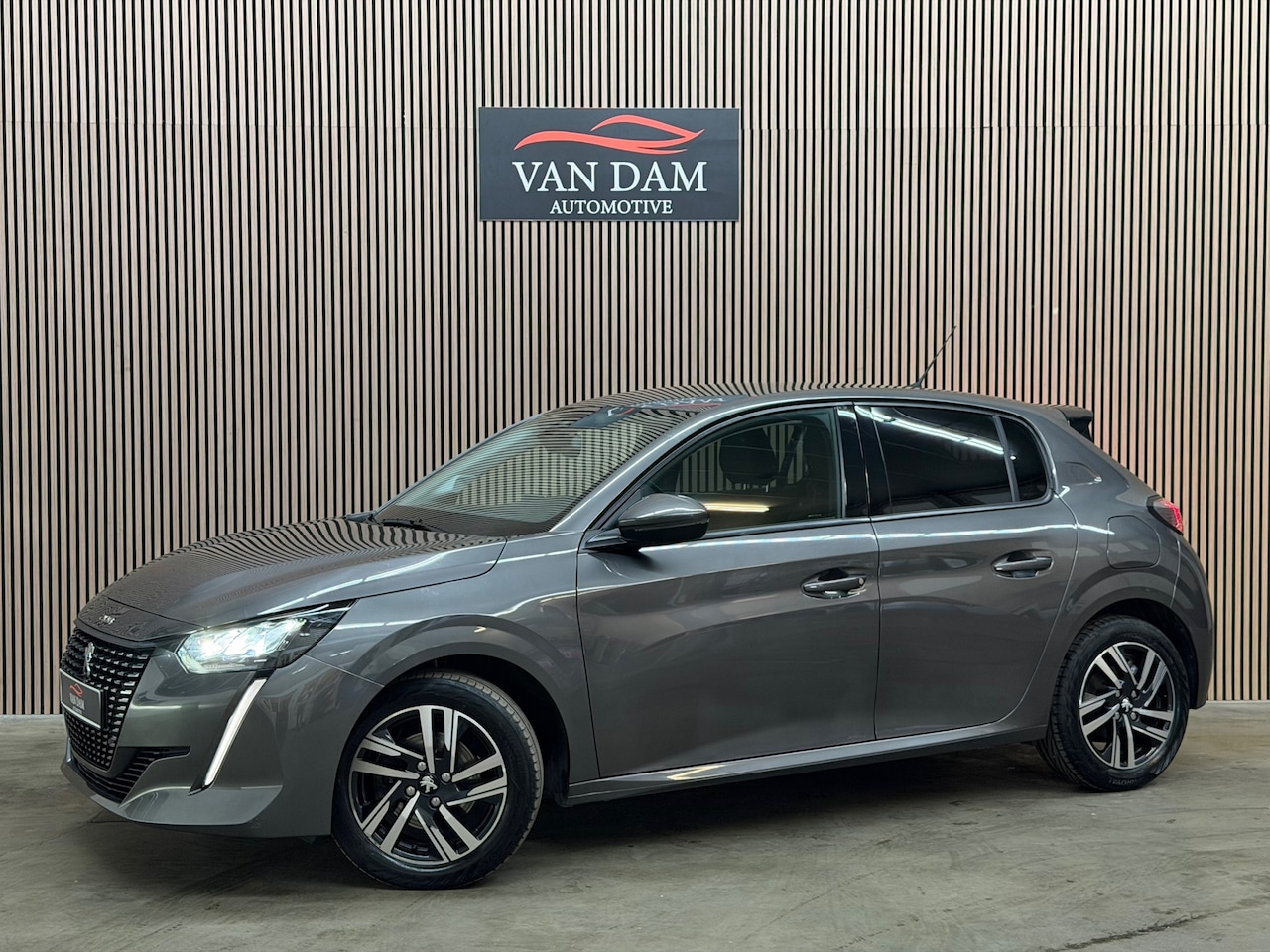 Peugeot 208 - 1.2 PureTech Allure Pack 2021 LED CAMERA CRUISE - AutoWereld.nl