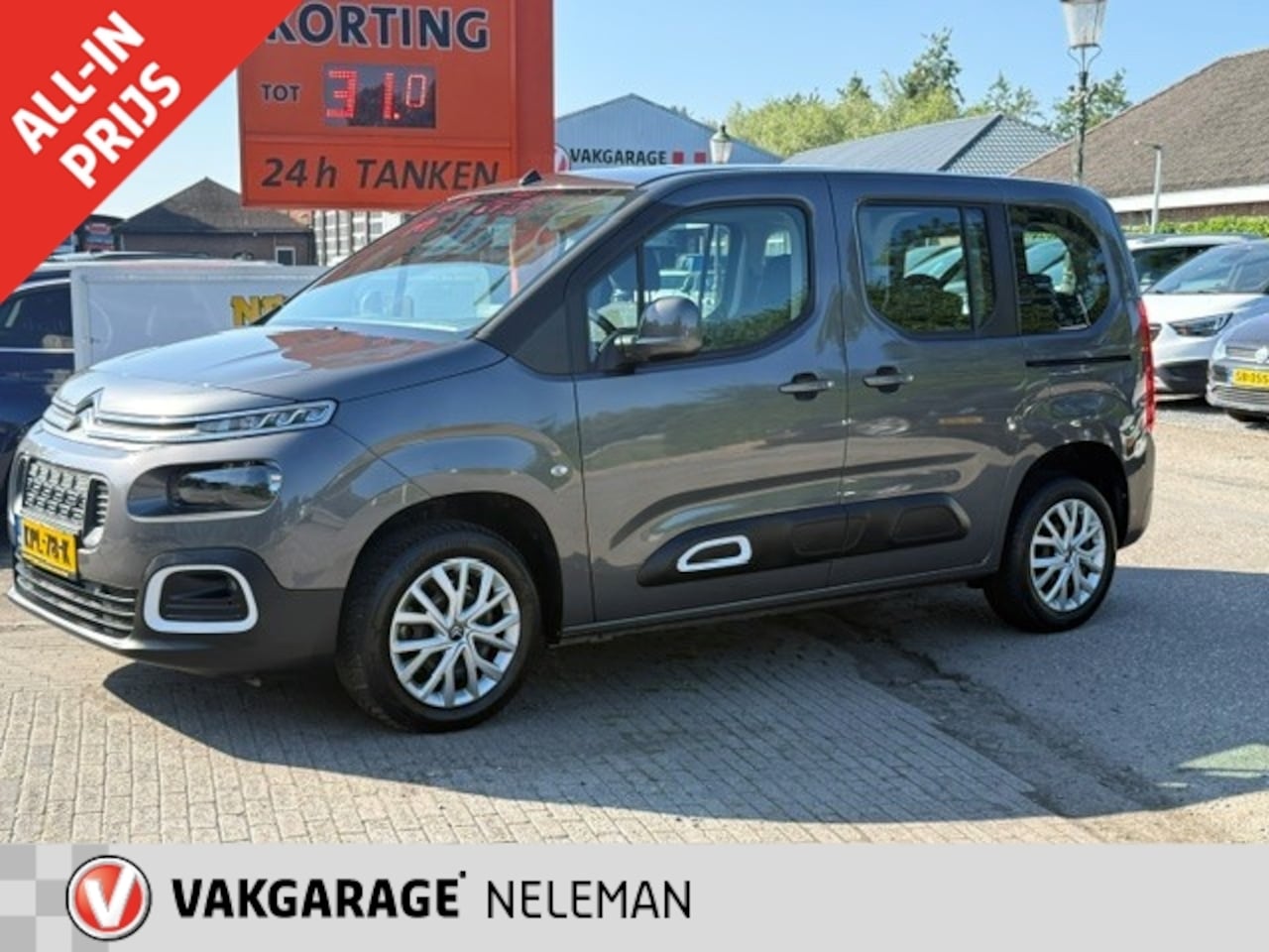 Citroën Berlingo XL - 1.2 130pk 7pl. Live bovag garantie rijklaarprijs - AutoWereld.nl