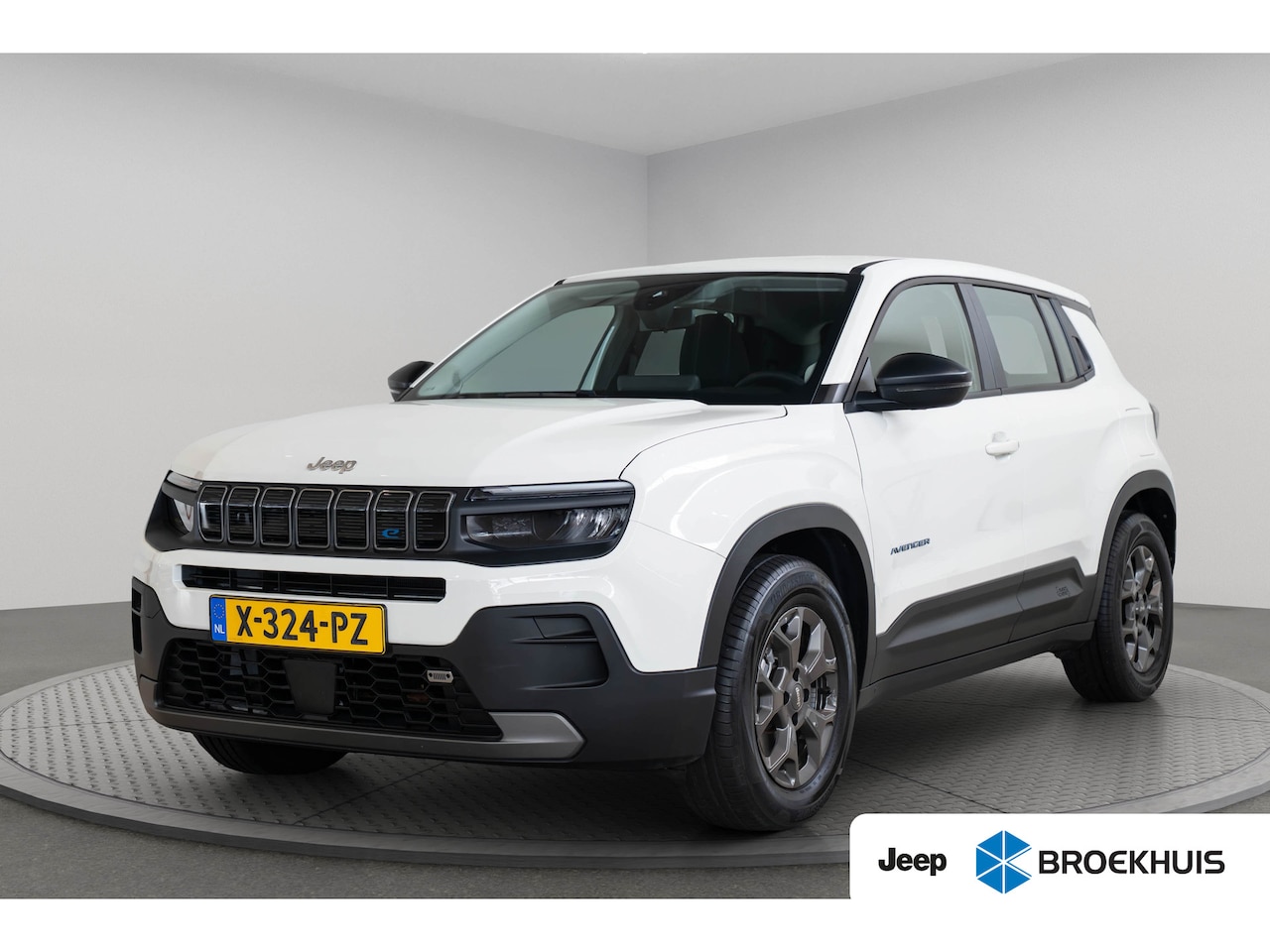 Jeep Avenger - Longitude 54 kWh | Warmtepomp | Stoelverwarming | Navigatie | Parkeersensoren | LED | Keyl - AutoWereld.nl