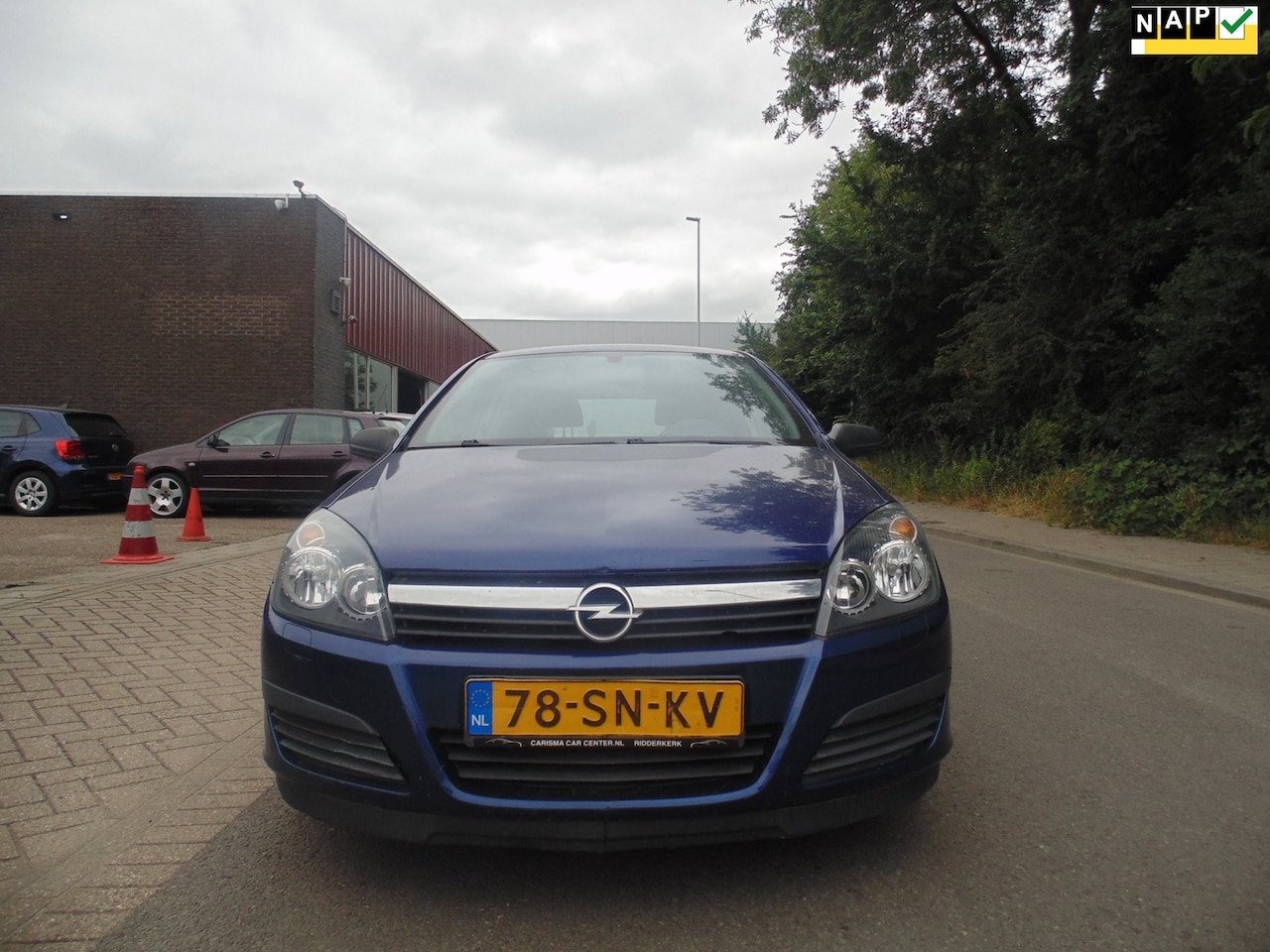 Opel Astra Wagon - 1.6 Business MET AIRCO TREKHAAK 2006 - AutoWereld.nl