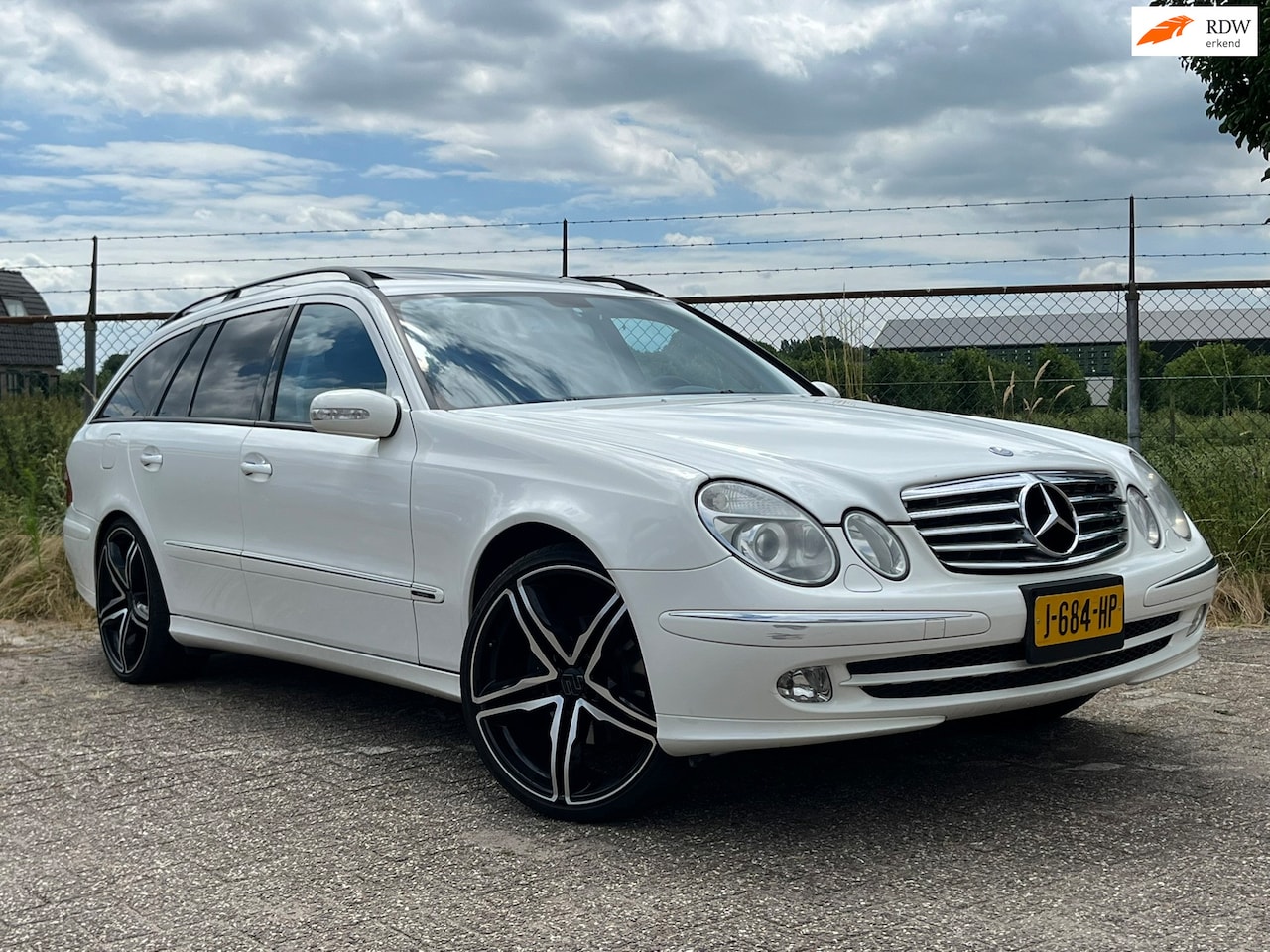 Mercedes-Benz E-klasse Combi - 320 Avantgarde 4-Matic Schuifdak Trekhaak - AutoWereld.nl