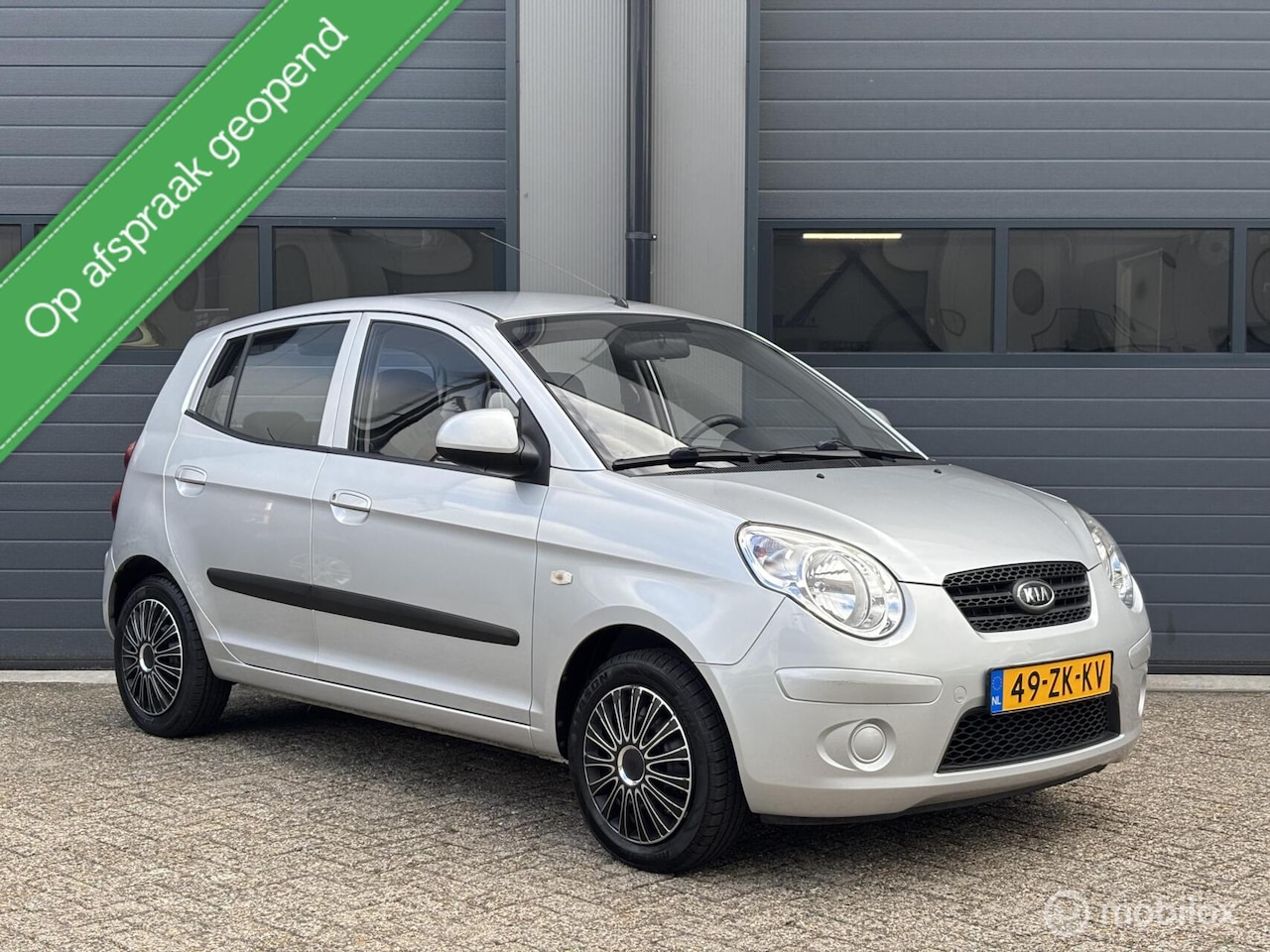 Kia Picanto - 1.0 X-tra Uitvoering // Slechts 77.Dkm - AutoWereld.nl