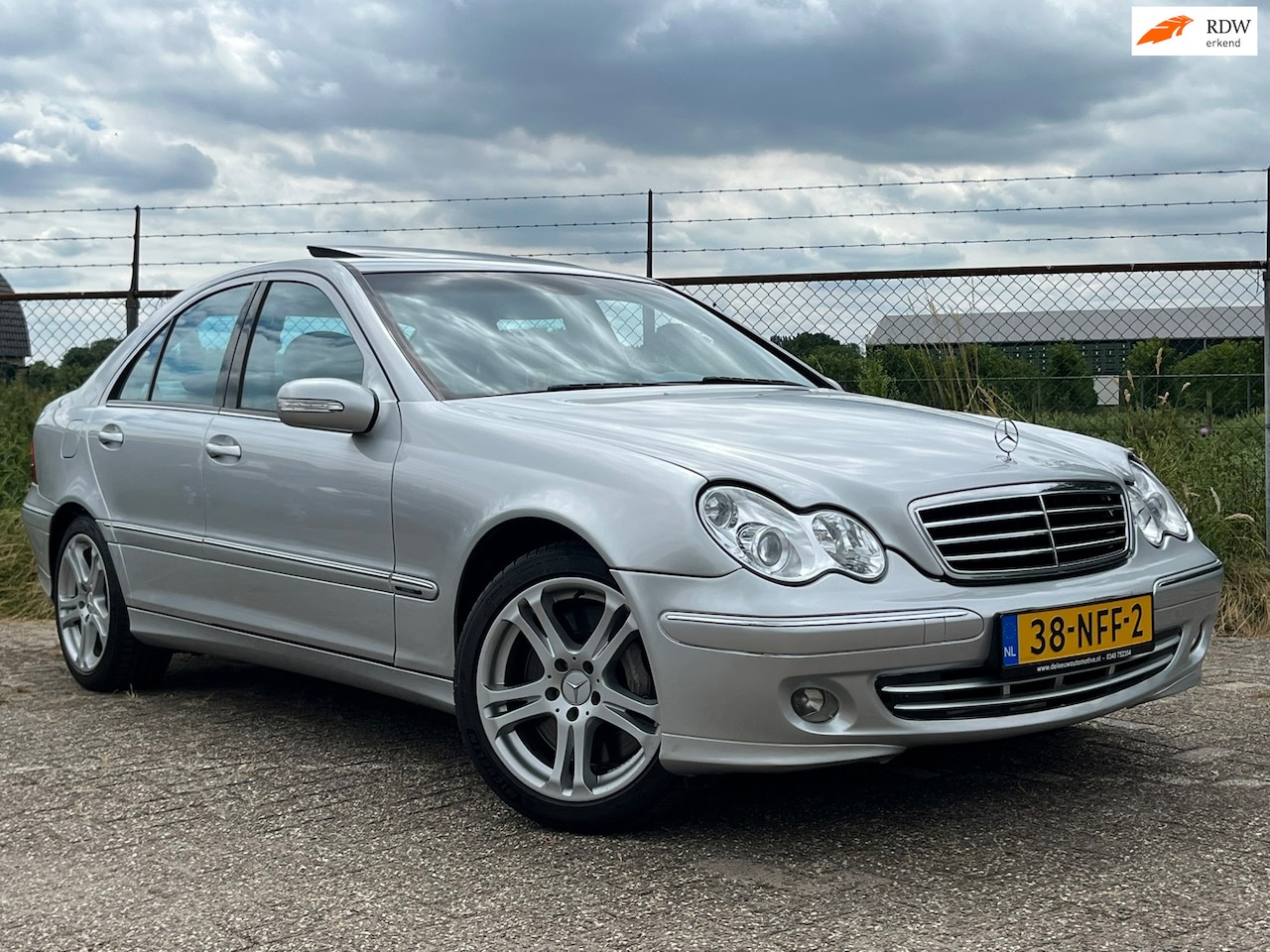 Mercedes-Benz C-klasse - 350 Avantgarde 4-Matic Harman Kardon Xenon - AutoWereld.nl