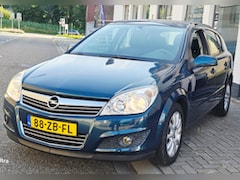 Opel Astra - 1.6 Temptation*zeer nette auto*nap*apk*airco*velgen*rijd perfect*dis wp niuwe*inruil mog
